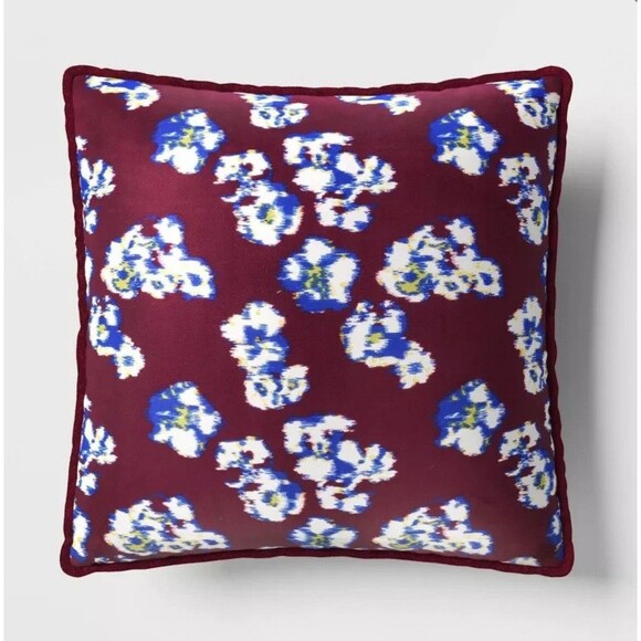 Abstract Floral Throw Pillow Purple - Threshold  NEW - Picture 1 of 3